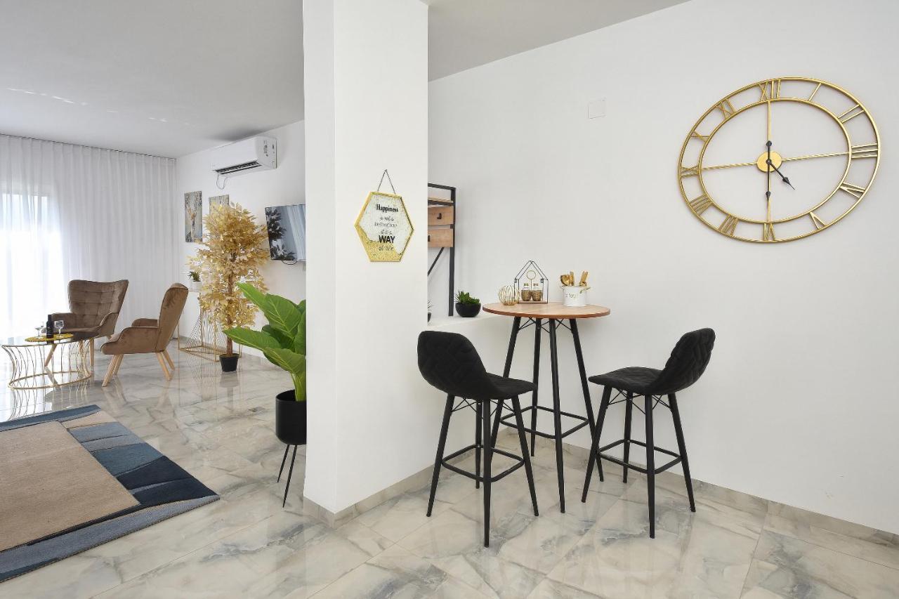 הסויטות של פולי Apartment Manot Luaran gambar